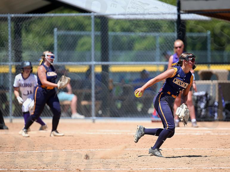 PHOTO GALLERY: State A Softball - 5th place - Beresford vs Sioux Valley 